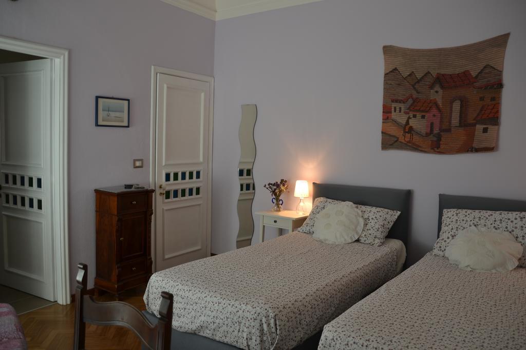 B&B Velardi Viagrande Phòng bức ảnh